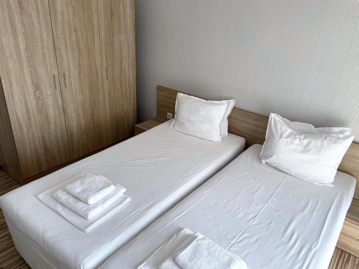 Apartments Stamopolu Lux With Pool View Primorsko Exterior photo